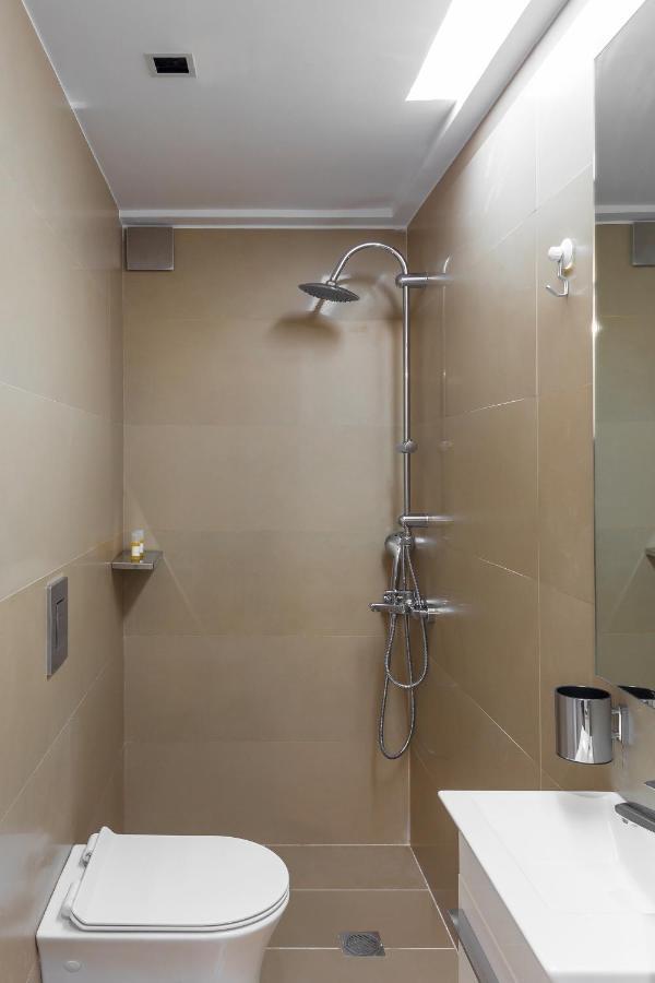 Elysium Boutique Apartments Atene Esterno foto